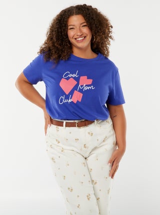 T-shirt con stampa 'Festa della mamma' a maniche corte