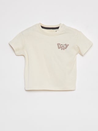 T-shirt con stampa in rilievo