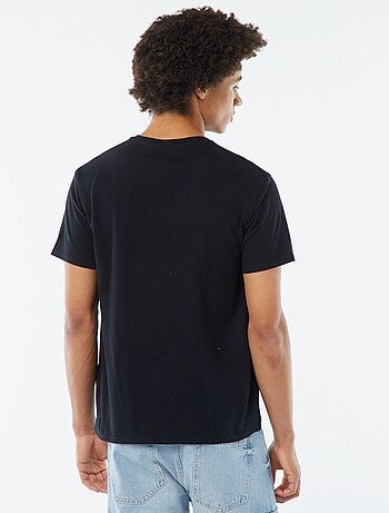 T-shirt con stampa 'Naruto' a maniche corte