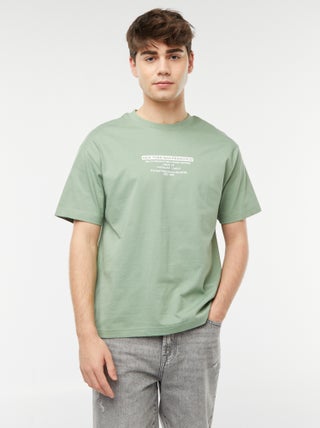 T-shirt con stampa sul petto