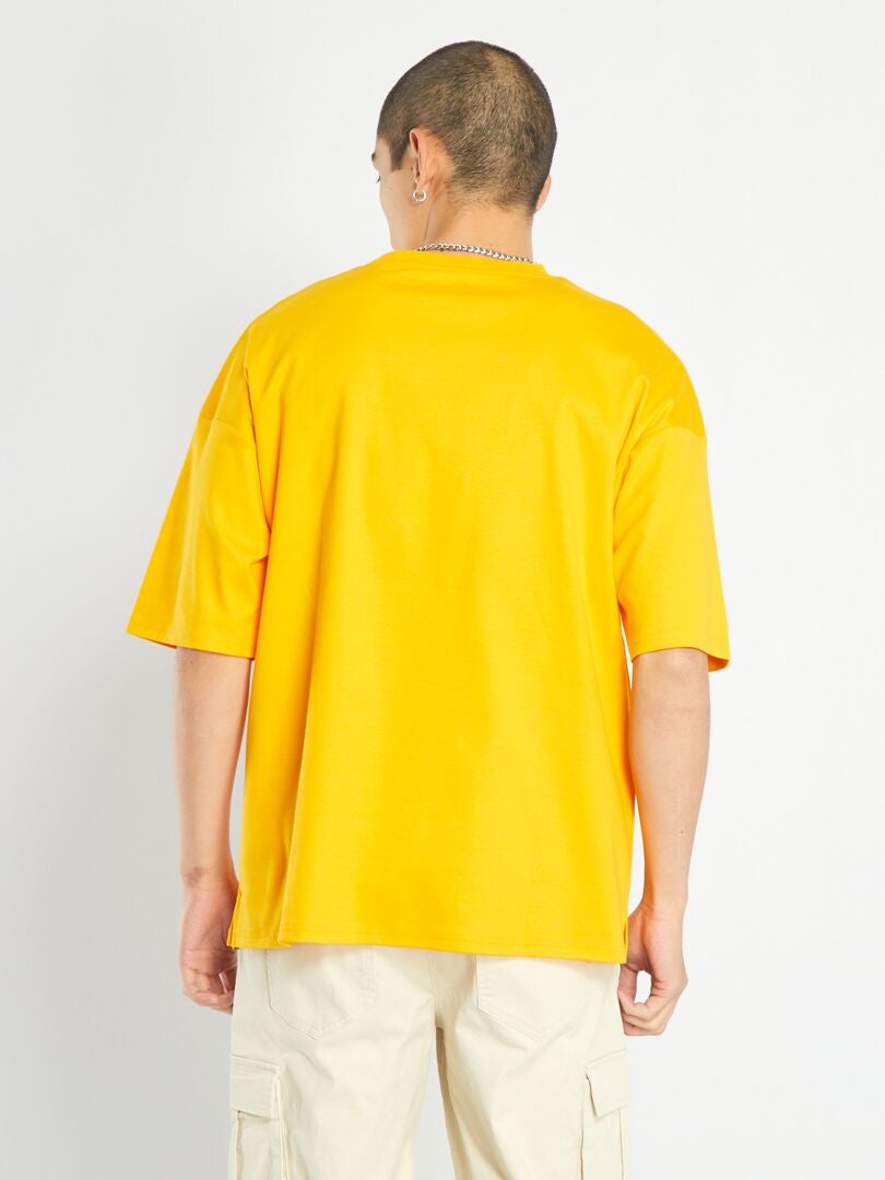 T-shirt con tasca sul petto GIALLO - Kiabi