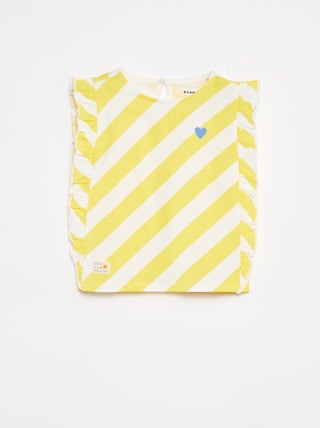 T-shirt con volant sul giromanica e motivo