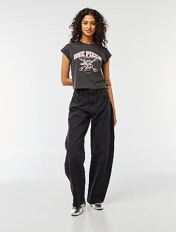 T-shirt corta con stampa 'One Piece'