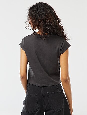 T-shirt corta con stampa 'One Piece'
