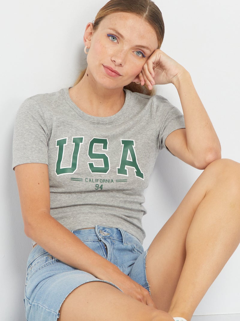 T-shirt corta con stampa stile college GRIGIO - Kiabi