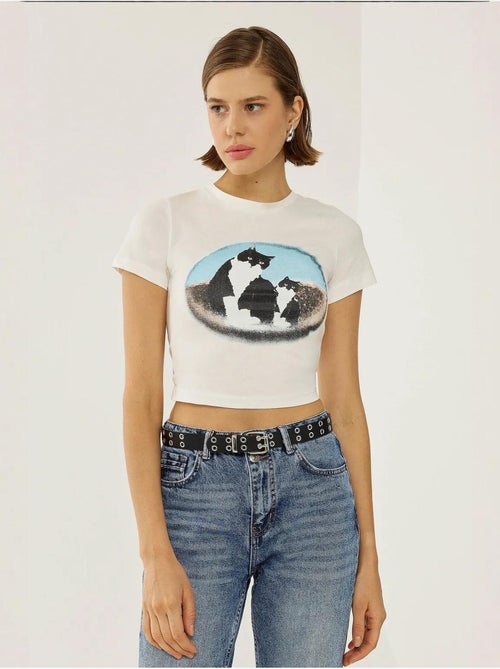 T-shirt corta in cotone stampato hiccup - Kiabi T-shirt corta in cotone stampato hiccup - Kiabi