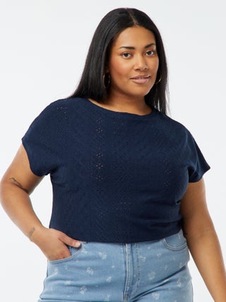 T-shirt corta in maglia traforata a maniche corte