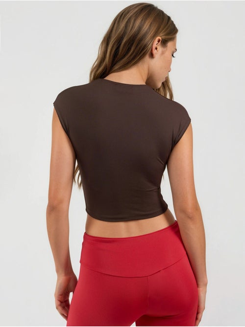 T-shirt corta tinta unita con girocollo busem - Kiabi T-shirt corta tinta unita con girocollo busem - Kiabi