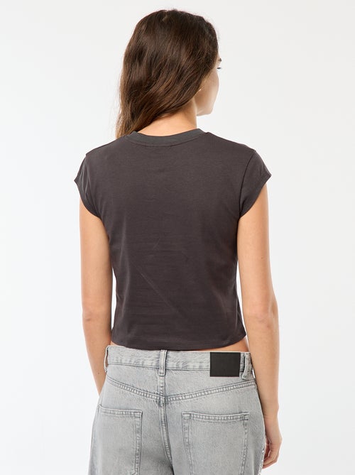 T-shirt corto con stampa fantasia - Kiabi