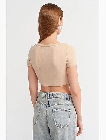 T-shirt crop a coste da donna dilvin