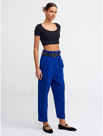 T-shirt crop a coste da donna dilvin