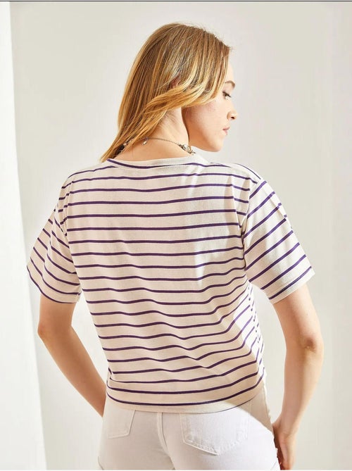 T-shirt crop a righe boxy con girocollo lucci - Kiabi T-shirt crop a righe boxy con girocollo lucci - Kiabi