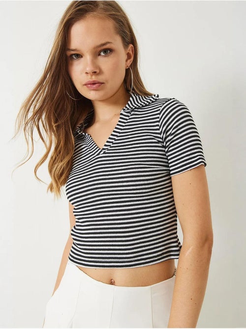T-shirt crop a righe slim fit lucci - Kiabi T-shirt crop a righe slim fit lucci - Kiabi