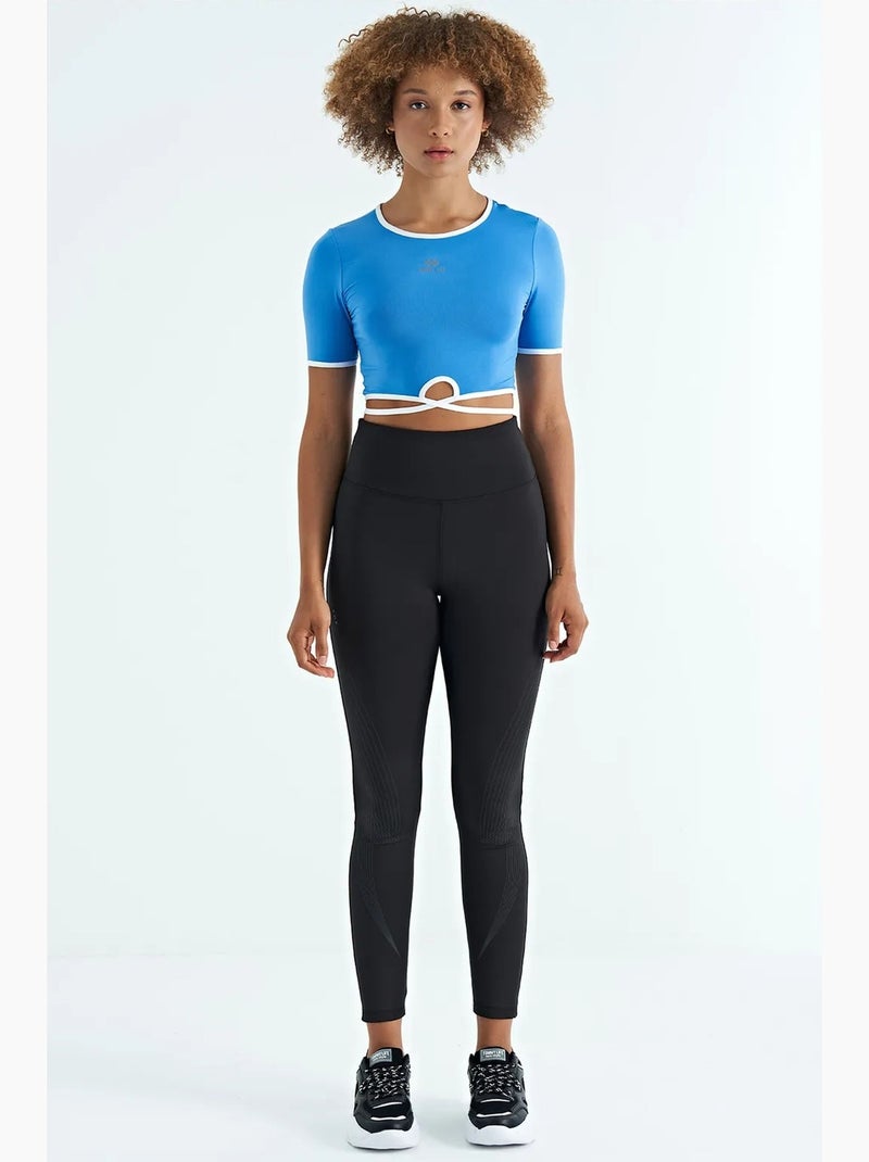T-shirt crop elasticizzata con girocollo tommy Blu elettrico - Kiabi