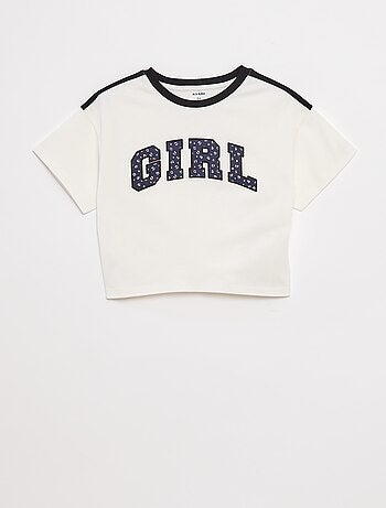 T-shirt crop stile college