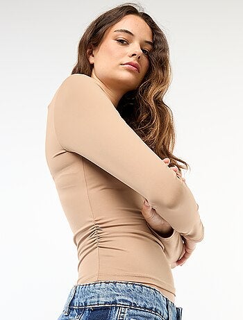 T-shirt cropped con effetto stropicciato