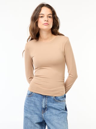 T-shirt cropped con effetto stropicciato