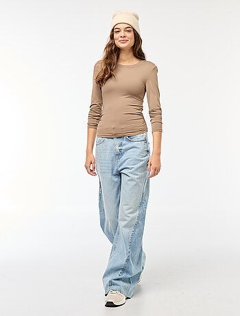 T-shirt cropped con effetto stropicciato