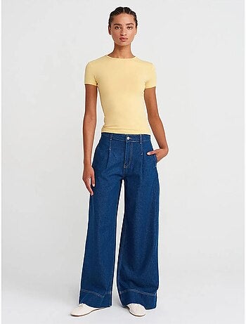 T-shirt cropped da donna slim fit con girocollo dilvin