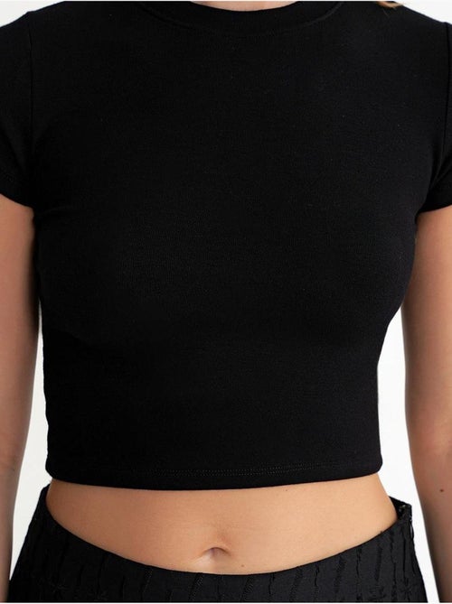 T-shirt cropped in maglia aderente mixray - Kiabi T-shirt cropped in maglia aderente mixray - Kiabi