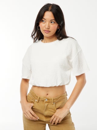 T-shirt cropped in maglia goffrata