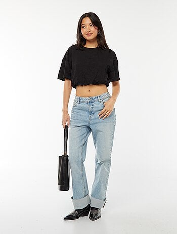 T-shirt cropped in maglia goffrata
