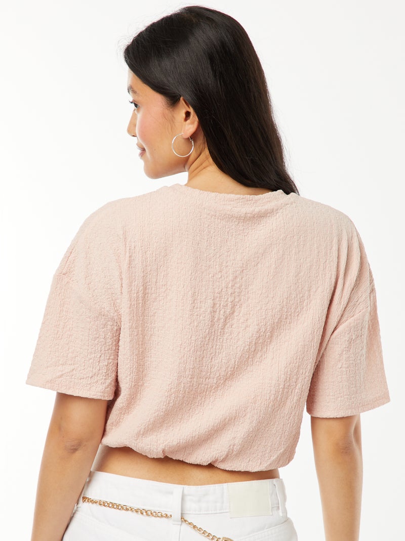 T-shirt cropped in maglia goffrata ROSA - Kiabi