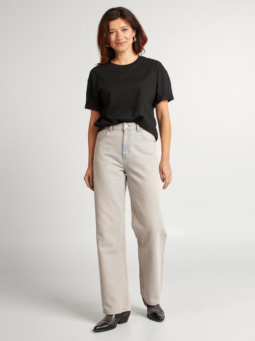 T-shirt da donna in cotone a girocollo e maniche corte - Kiabi T-shirt da donna in cotone a girocollo e maniche corte - Kiabi