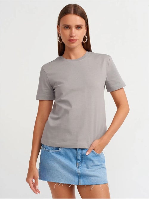 T-shirt da donna in cotone con scollo a girocollo dilvin - Kiabi T-shirt da donna in cotone con scollo a girocollo dilvin - Kiabi