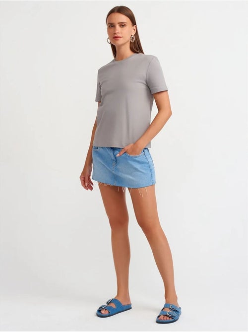 T-shirt da donna in cotone con scollo a girocollo dilvin - Kiabi T-shirt da donna in cotone con scollo a girocollo dilvin - Kiabi