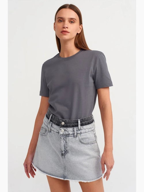 T-shirt da donna in cotone con scollo a girocollo dilvin - Kiabi T-shirt da donna in cotone con scollo a girocollo dilvin - Kiabi