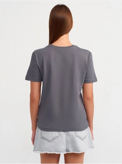 T-shirt da donna in cotone con scollo a girocollo dilvin - Kiabi T-shirt da donna in cotone con scollo a girocollo dilvin - Kiabi