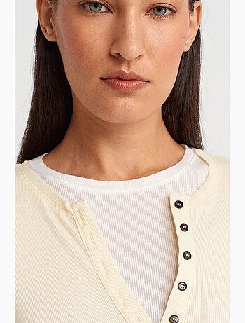 T-shirt da donna in cotone con scollo a v e bottoni dilvin