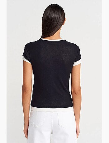 T-shirt da donna in cotone con scollo a v e bottoni dilvin