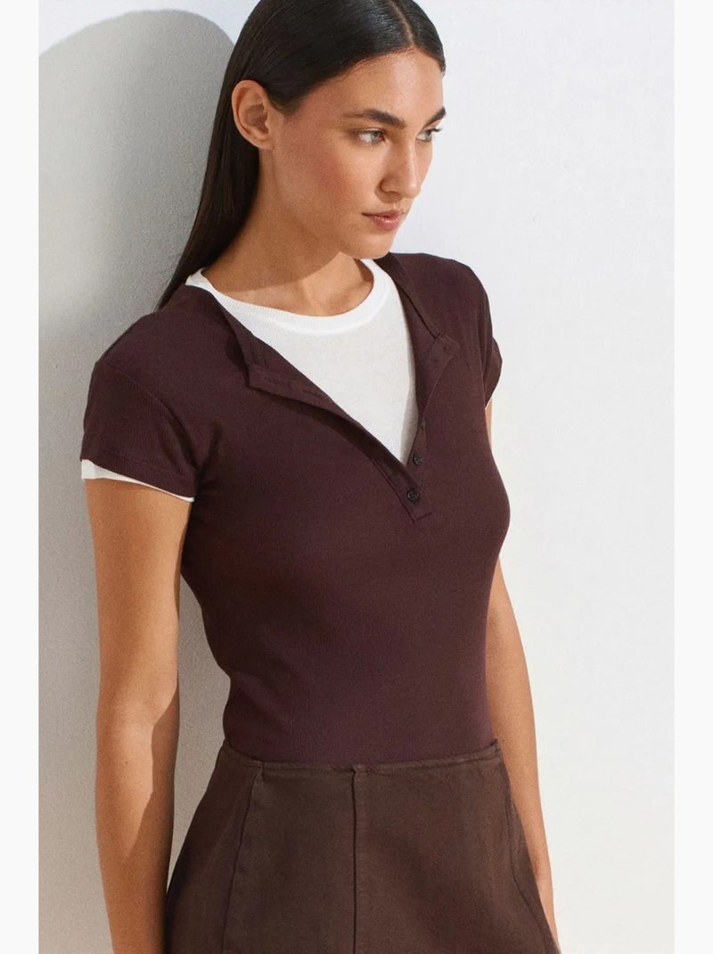 T-shirt da donna in cotone con scollo a v e bottoni dilvin Rosso bordeaux - Kiabi