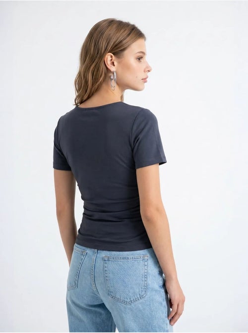 T-shirt da donna slim fit con scollo a barca mixray - Kiabi T-shirt da donna slim fit con scollo a barca mixray - Kiabi
