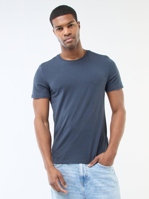 T-shirt da uomo in cotone a girocollo tinta unita - Kiabi T-shirt da uomo in cotone a girocollo tinta unita - Kiabi