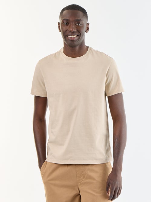 T-shirt dritta in jersey tinta unita - Kiabi T-shirt dritta in jersey tinta unita - Kiabi