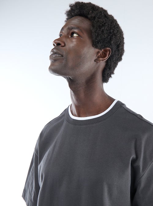 T-shirt effetto 2-in-1 a maniche corte - Kiabi