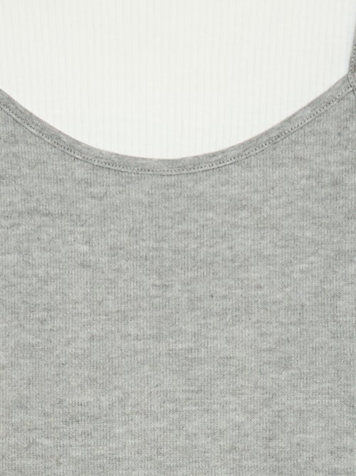 T-shirt effetto 2-in-1 con canotta - Kiabi