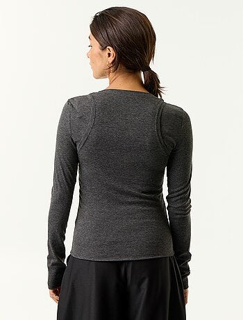 T-shirt effetto 2 in 1 con canotta