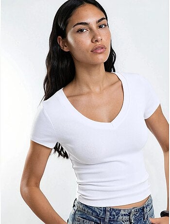 T-shirt elastica a maniche corte con scollo a v busem
