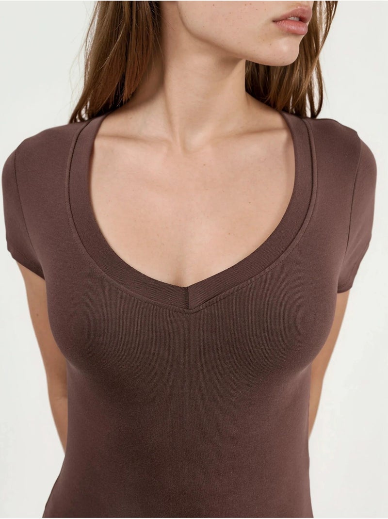T-shirt elastica a maniche corte con scollo a v busem Marrone chiaro - Kiabi