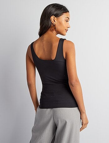 T-shirt elasticizzata con scollo quadrato