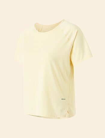 T-shirt fluida con spacco sulla schiena - (ekstract)