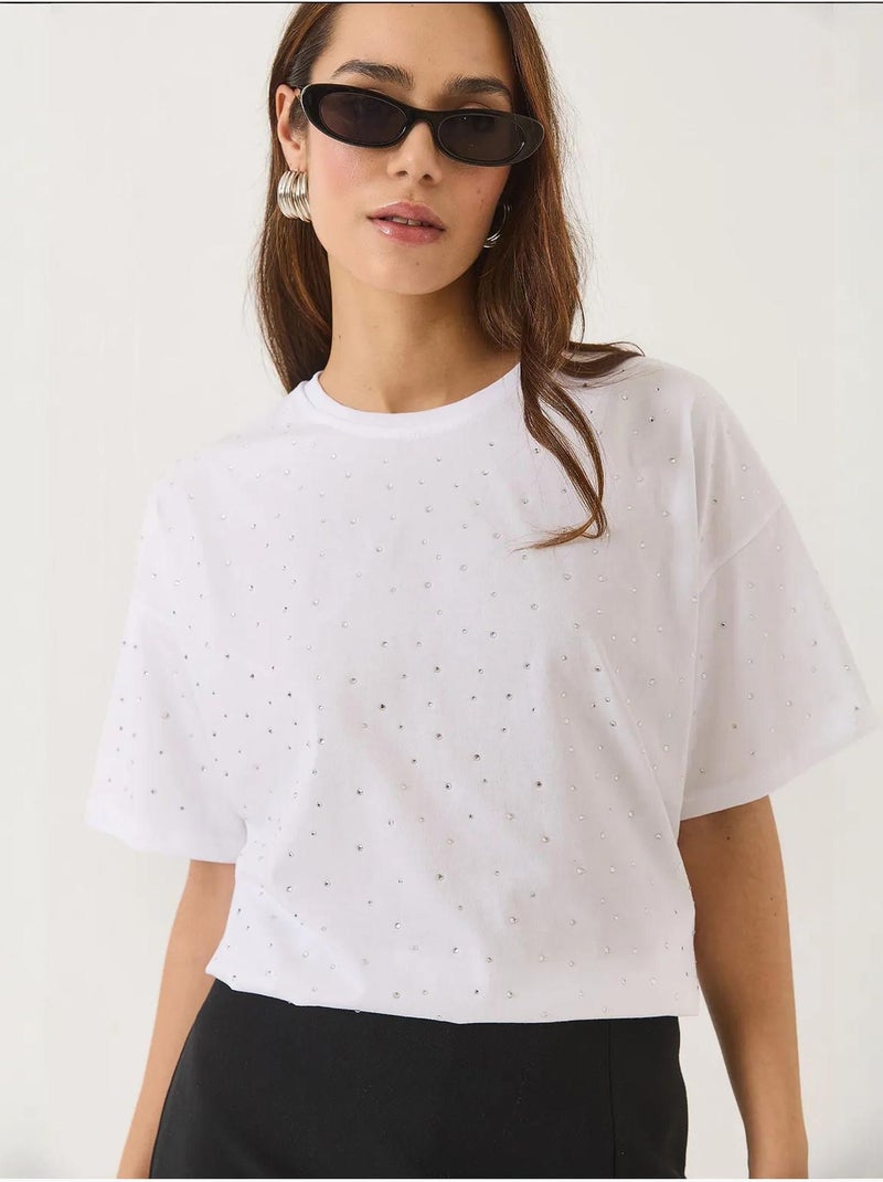 T-shirt girocollo a maniche corte con dettagli in paillettes lucci Bianco - Kiabi