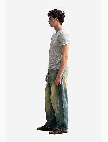 T-shirt girocollo a righe ricamato giesto