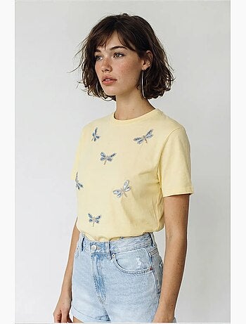 T-shirt girocollo a vestibilità comoda con ricamo lucci