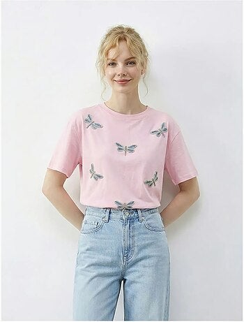 T-shirt girocollo a vestibilità comoda con ricamo lucci