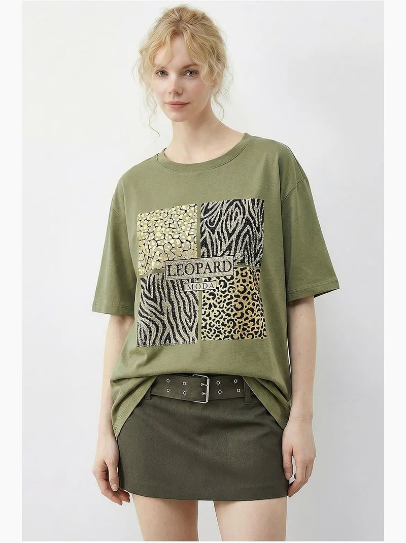 T-shirt girocollo con paillettes e stampa leopardata lucci Verde kaki - Kiabi